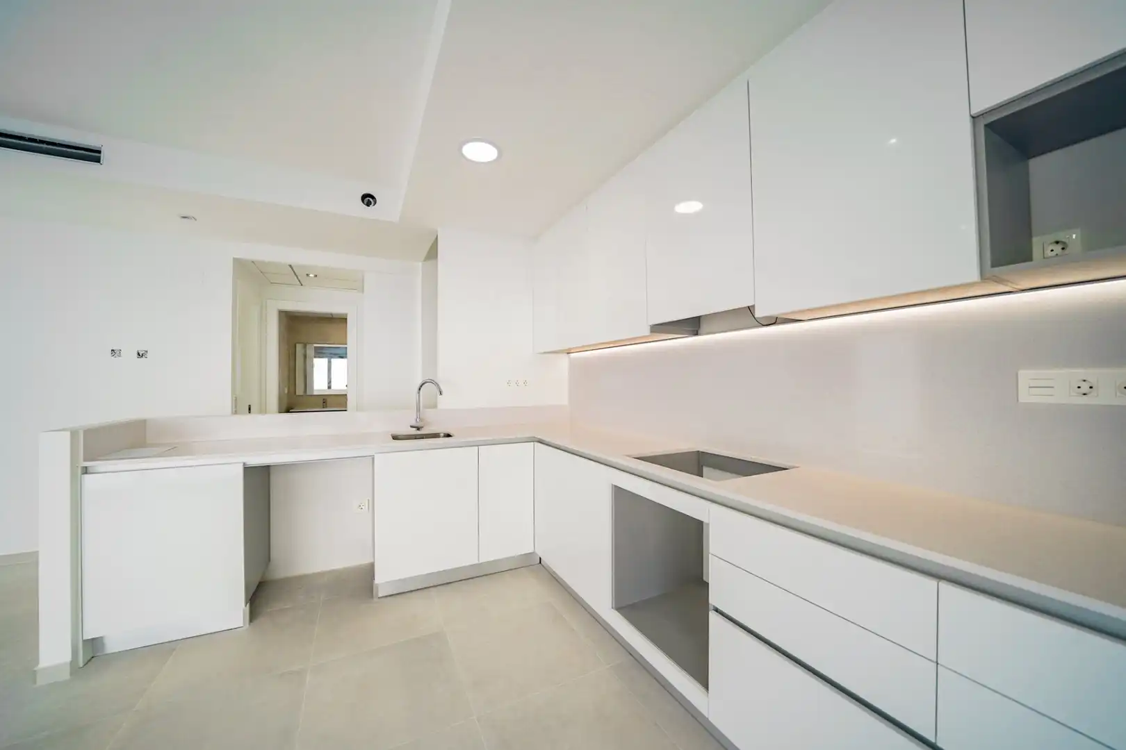 Flat with terrace for sale in Orihuela Costa, imagen 5