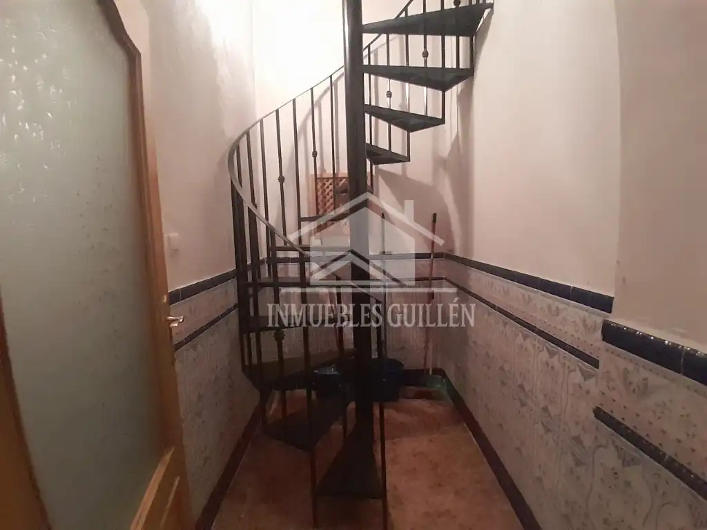 Casa o chalet en venta en Turón con Terraza, Trastero y Amueblado