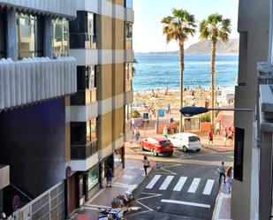 Vista exterior de Pis de lloguer en Las Palmas de Gran Canaria amb Balcó