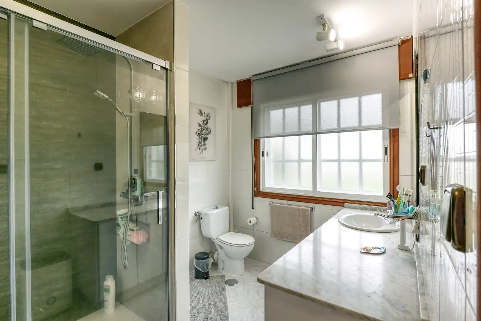 Baño de Casa o chalet en venta en Culleredo con Calefacción, Jardín privado y Terraza