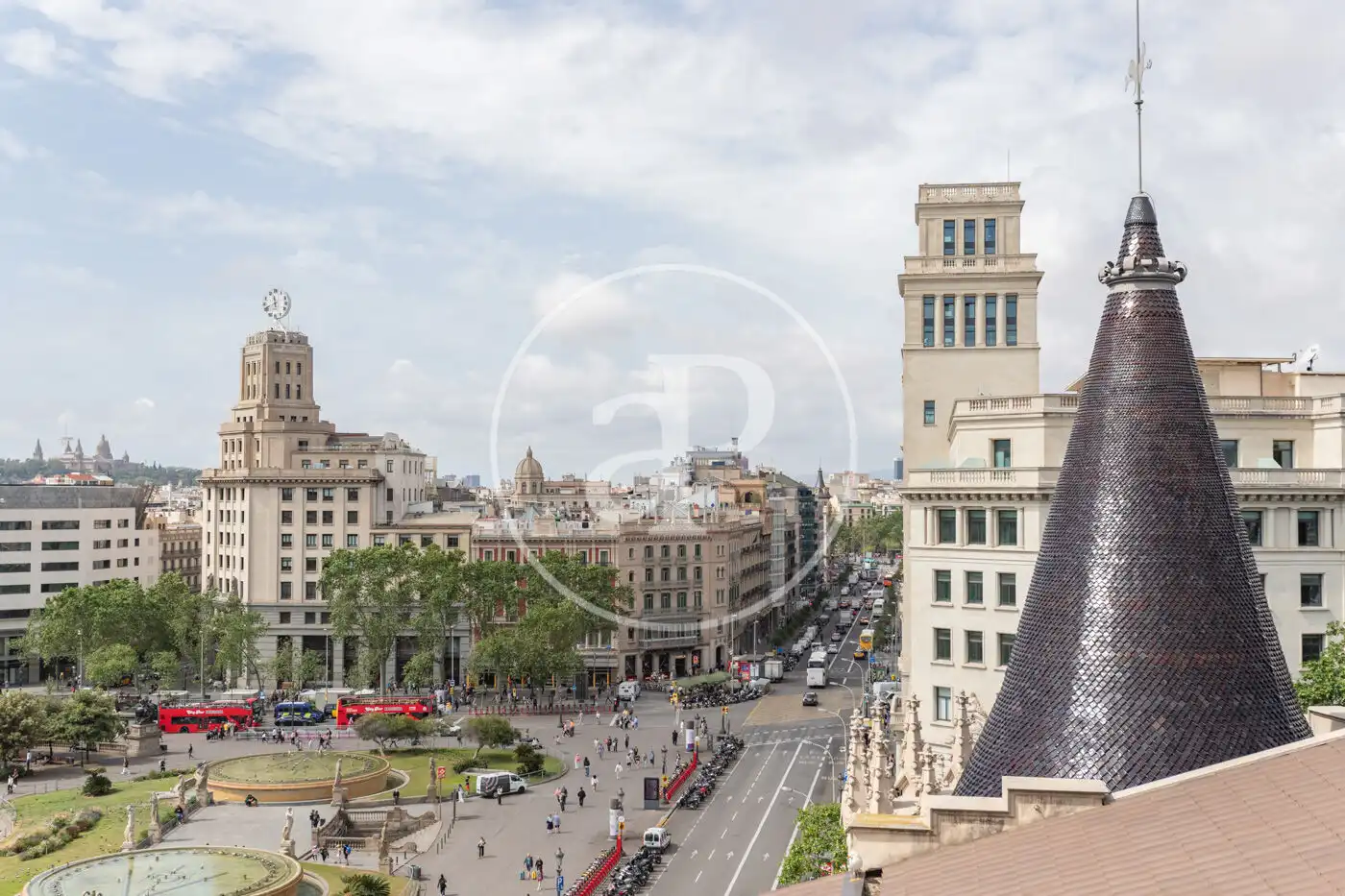 Vista exterior de Pis en venda en Barcelona amb Aire condicionat, Calefacció i Terrassa