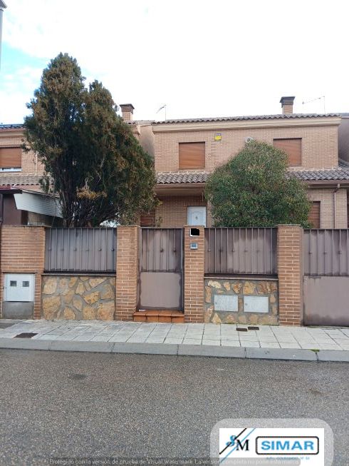 Vista exterior de Casa adosada en venta en Nambroca con Jardín privado y Piscina