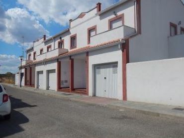 Chalet con balcón en venta en Fregenal de la Sierra