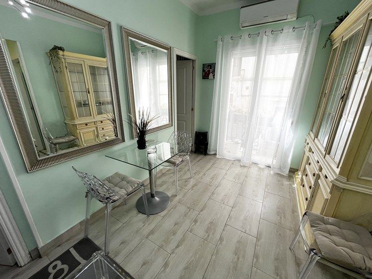 Comedor de Piso de alquiler en  Madrid Capital con Aire acondicionado, Calefacción y Amueblado
