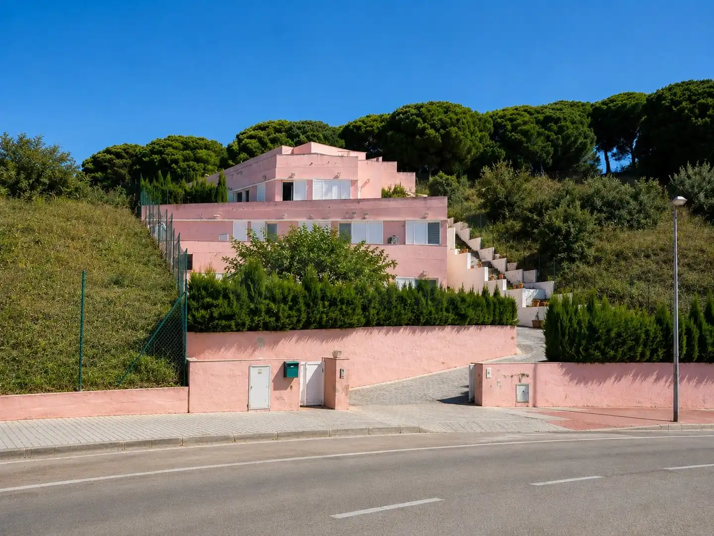 Vista exterior de Casa o xalet en venda en Canet de Mar amb Calefacció