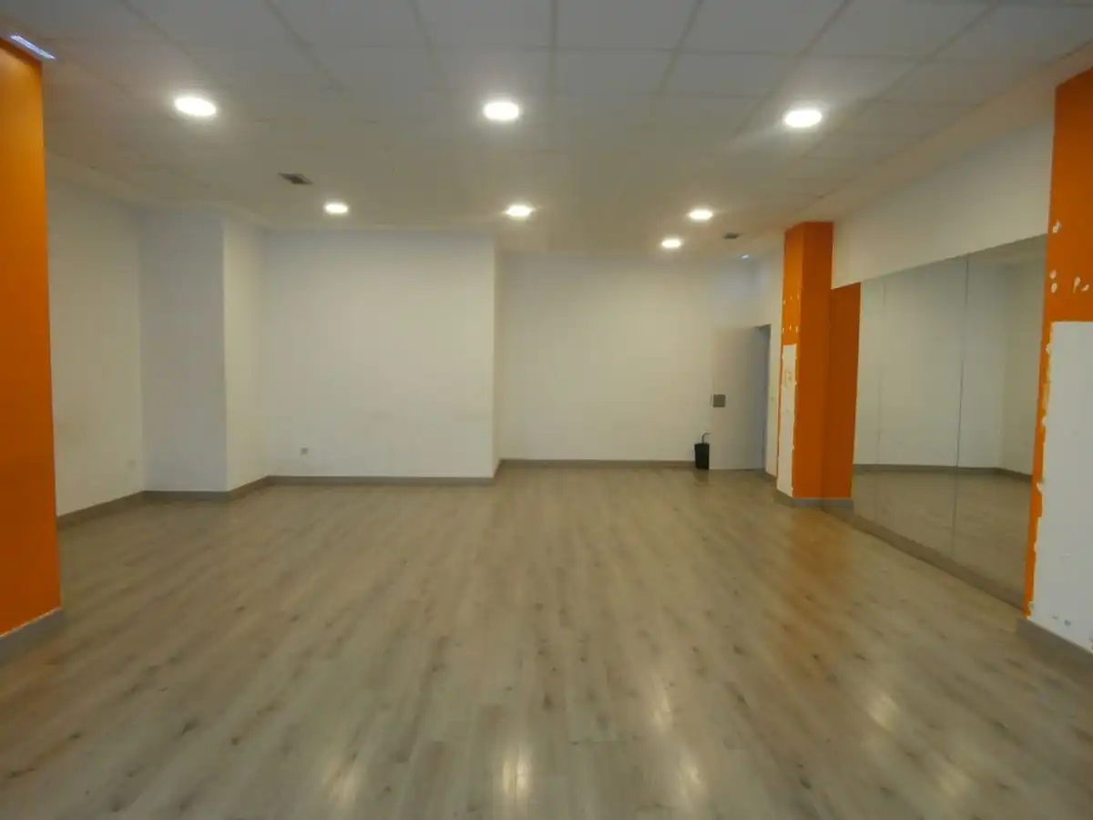Locale commerciale in affitto a Grado, imagen 33