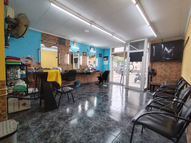 Local comercial en Venta en Les Planes