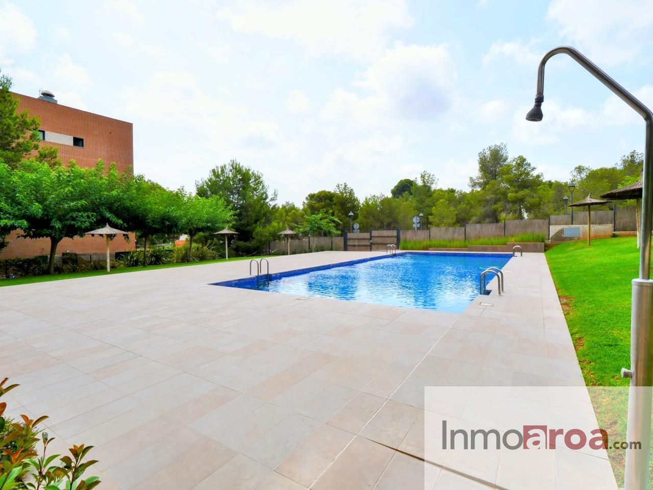 Swimming pool of Flat to rent in  Valencia Capital  with Air Conditioner, Terrace and Storage room
