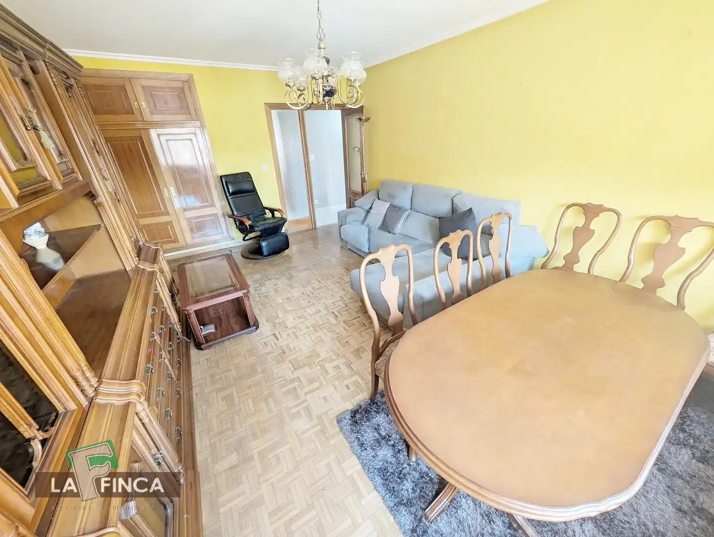 Piso en venta en LLANO PONTE, Milán - Pumarín