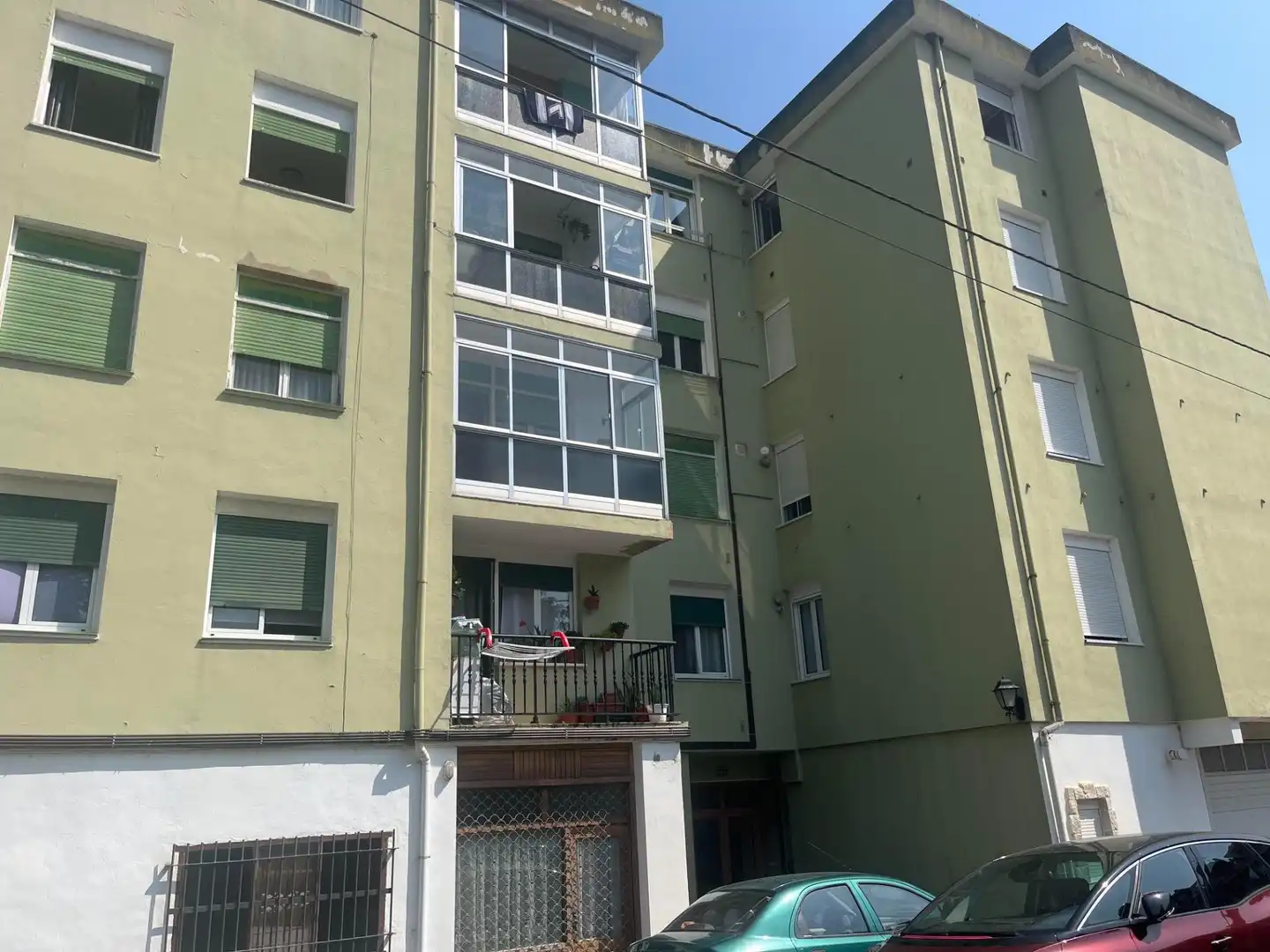 Vista exterior de Pis en venda en Ramales de la Victoria amb Terrassa i Moblat