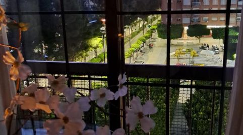 Foto 4 de Apartamento de alquiler en Zona Avenida al Vedat, Torrent