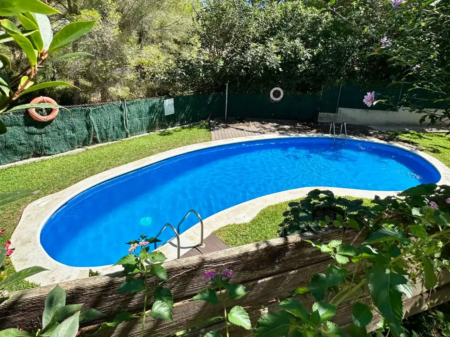 Piscina de Pis en venda en L'Ametlla de Mar  amb Aire condicionat i Piscina