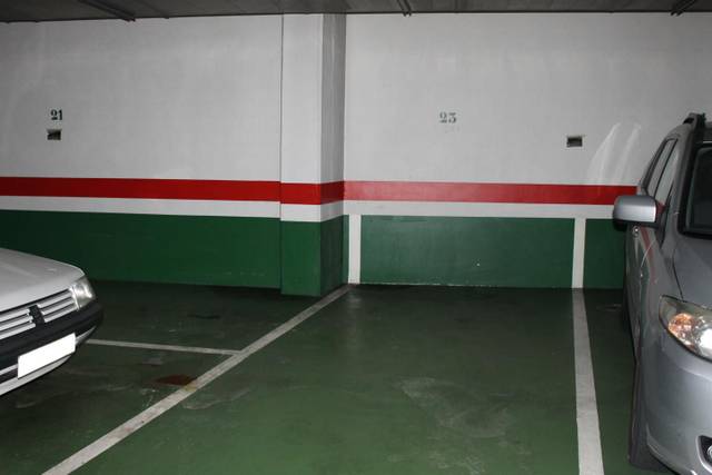 Garaje en Venta en Ensanche - Sar