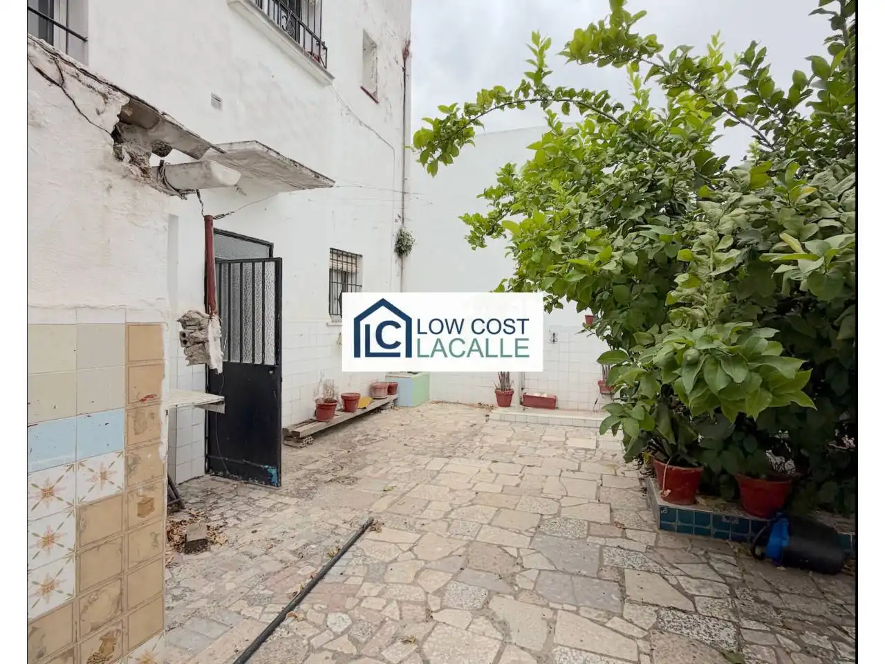 Vista exterior de Casa o xalet en venda en Jerez de la Frontera amb Terrassa