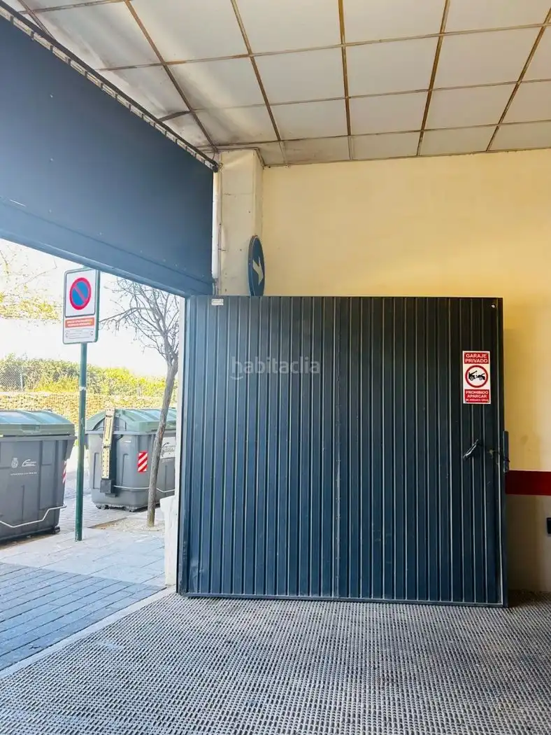Individual en venda a Calle Doctor Luis Calandre 4