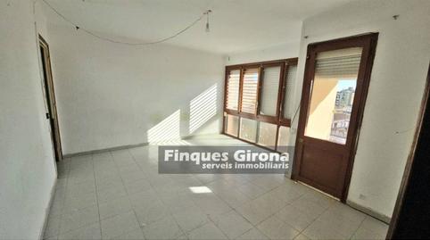 Foto 2 de Pis en venda a Torres I Bages, Centre, Girona