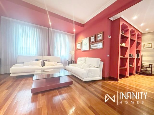 Living room of Flat to rent in Bilbao   with Heating