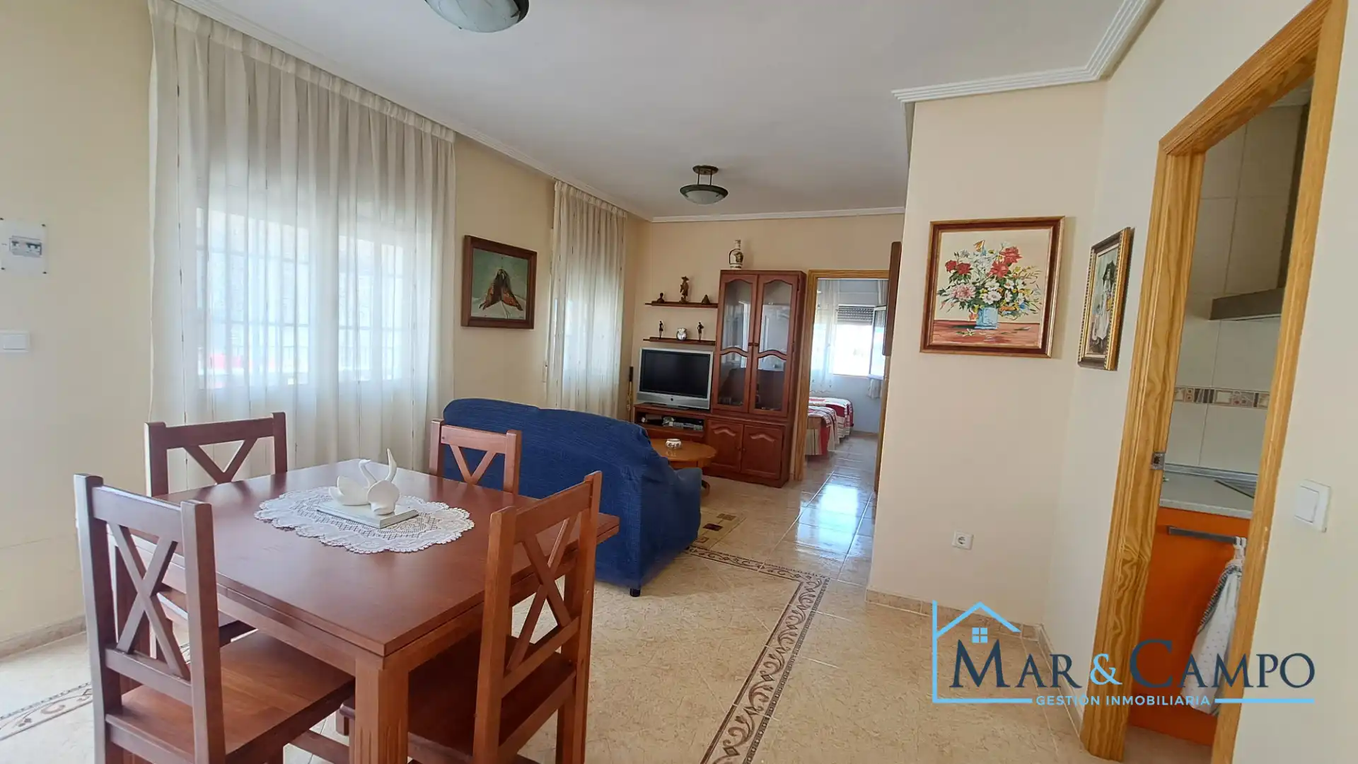 Sala de estar de Casa adosada en venta en Los Alcázares con Aire acondicionado, Jardín privado y Amueblado