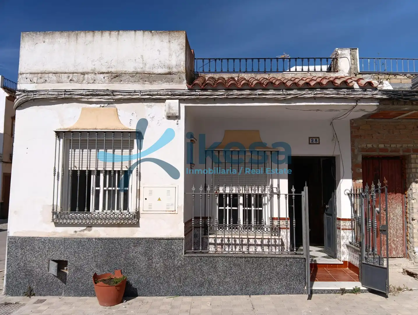 Maison mitoyenne avec jardin à vendre à Las Cabezas de San Juan