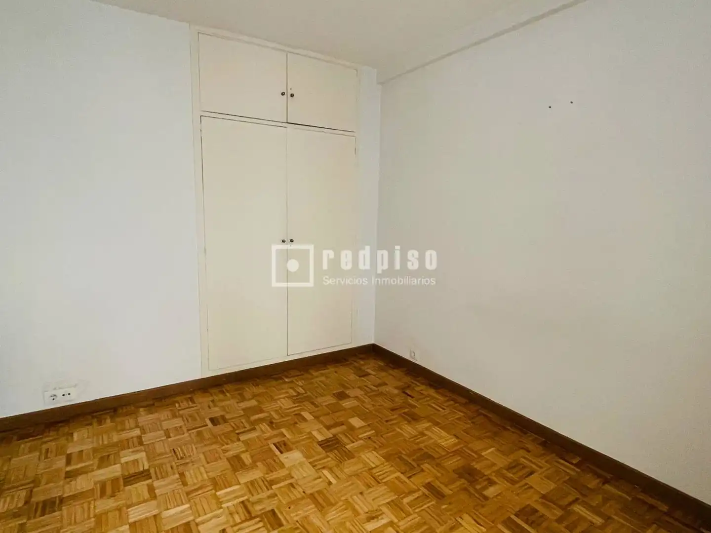 Habitación de Piso de alquiler en Madrid con Calefacción y Terraza