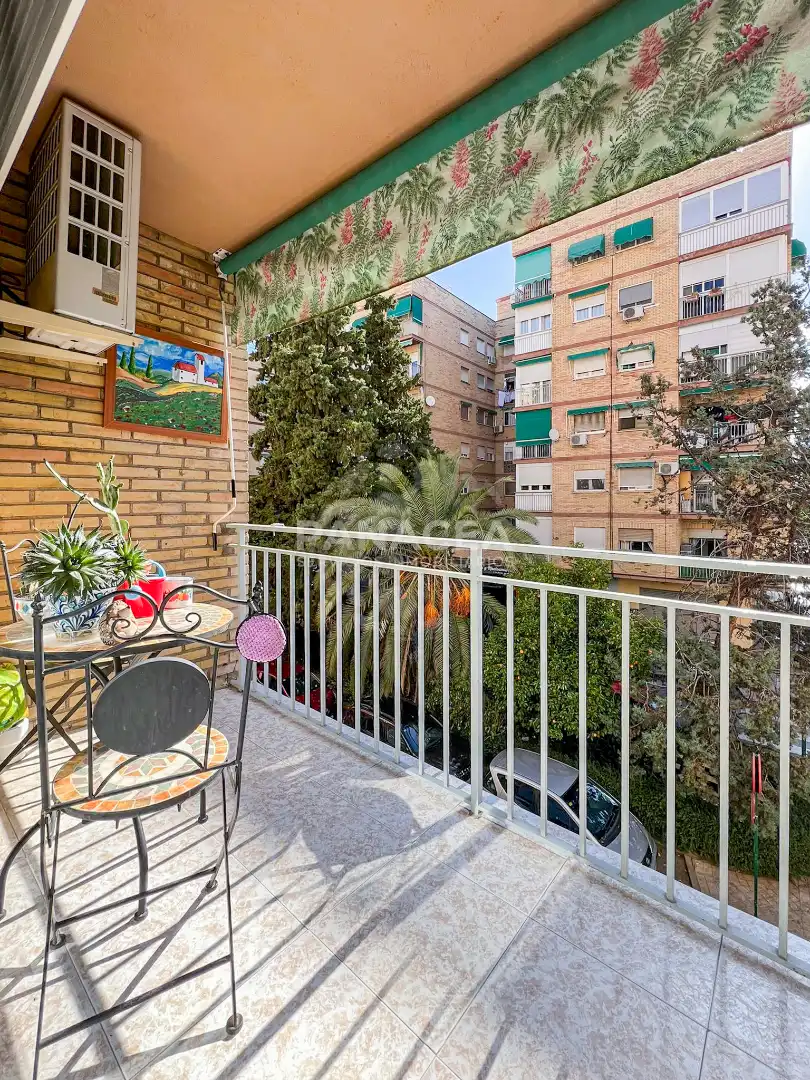 Balcony of Flat for sale in Granada  with Terrace, Furnished and Oven