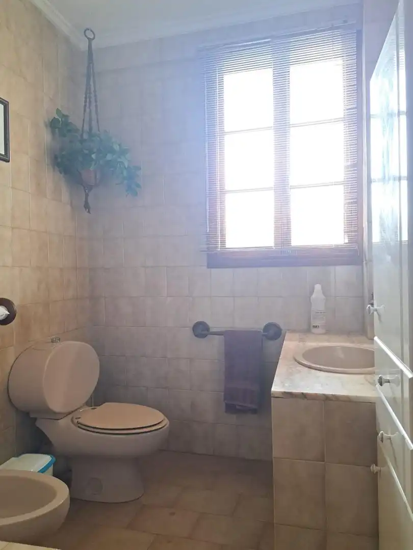 Bany de Casa o xalet en venda en Requena amb Terrassa i Balcó