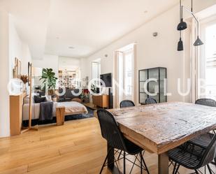 Living room of Flat to rent in  Madrid Capital  with Air Conditioner