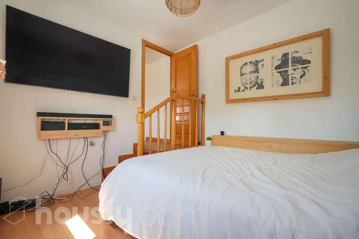 Dormitori de Casa o xalet en venda en Pozuelo de Alarcón amb Aire condicionat, Calefacció i Jardí privat
