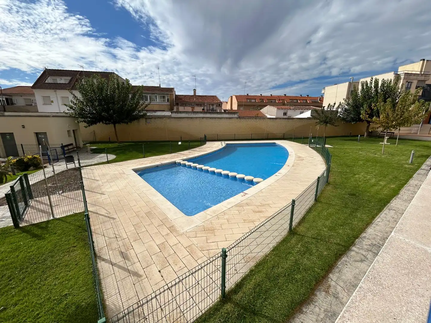 Piscina de Ático en venta en La Guija