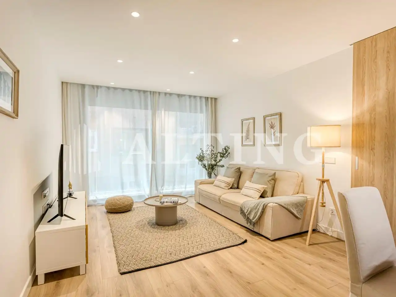 Living room of Flat for sale in Barcelona  with Heating, Parquet flooring and Terrace
