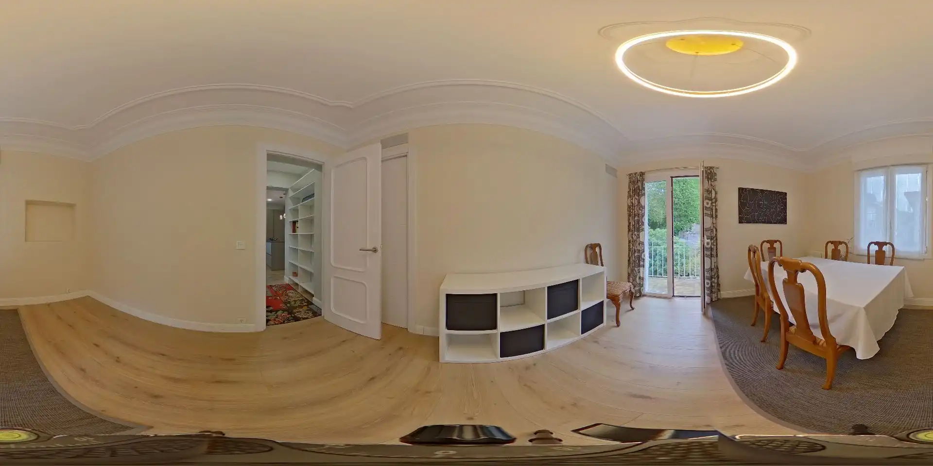 Sala d'estar de Pis en venda en Donostia - San Sebastián  amb Calefacció, Terrassa i Traster