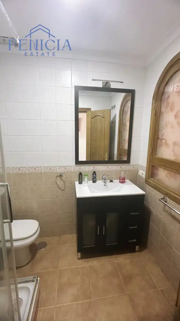 Baño de Casa adosada en venta en Nerja con Jardín privado, Terraza y Piscina comunitaria