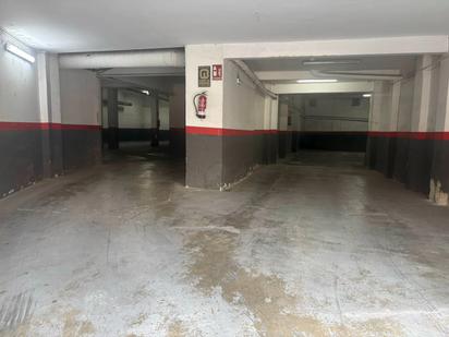 Aparcament de Local en venda en Santa Coloma de Gramenet