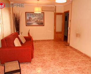 Living room of Flat for sale in  Madrid Capital  with Air Conditioner, Heating and Storage room