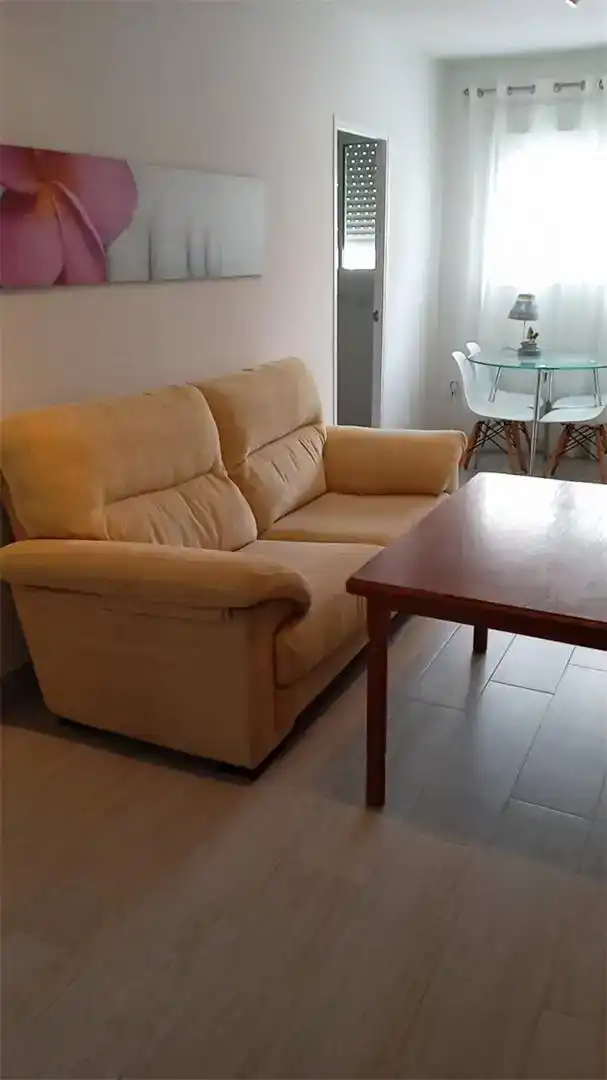 Wohnzimmer von Wohnung zur Miete in Armilla