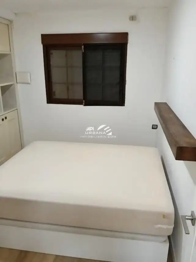 Dormitori de Casa o xalet en venda en Lucena