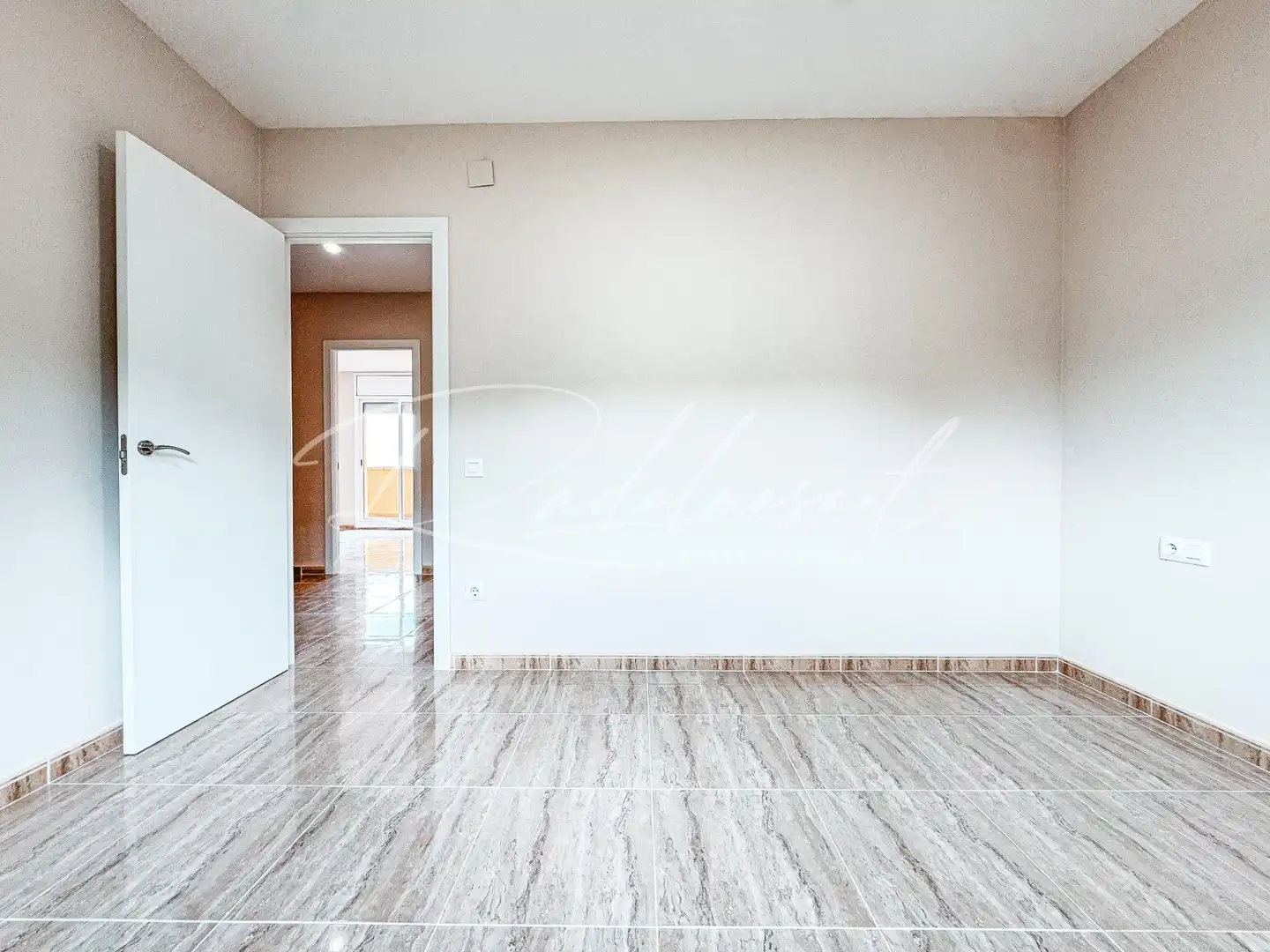 Einfamilien-Reihenhaus zum Verkauf in Alcover mit Privatgarten und Terrasse