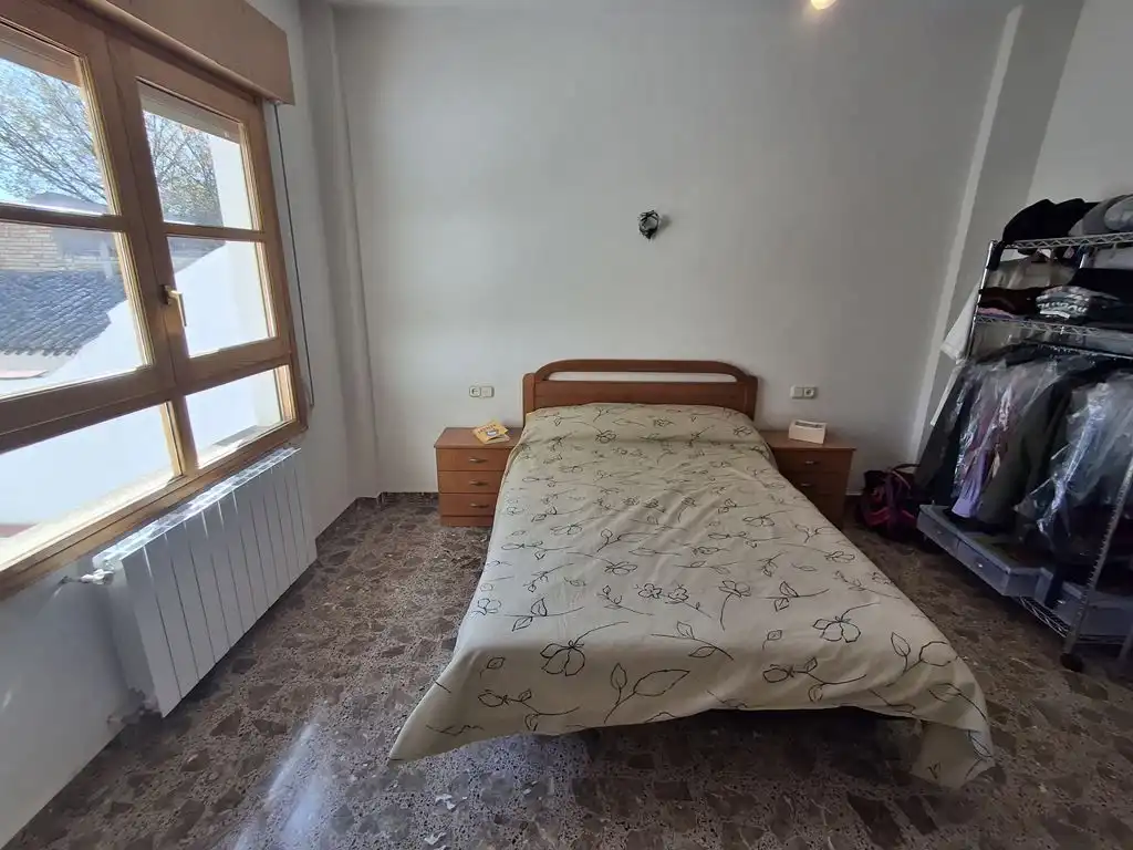 Habitación de Casa o chalet en venta en La Roda con Calefacción, Terraza y Trastero