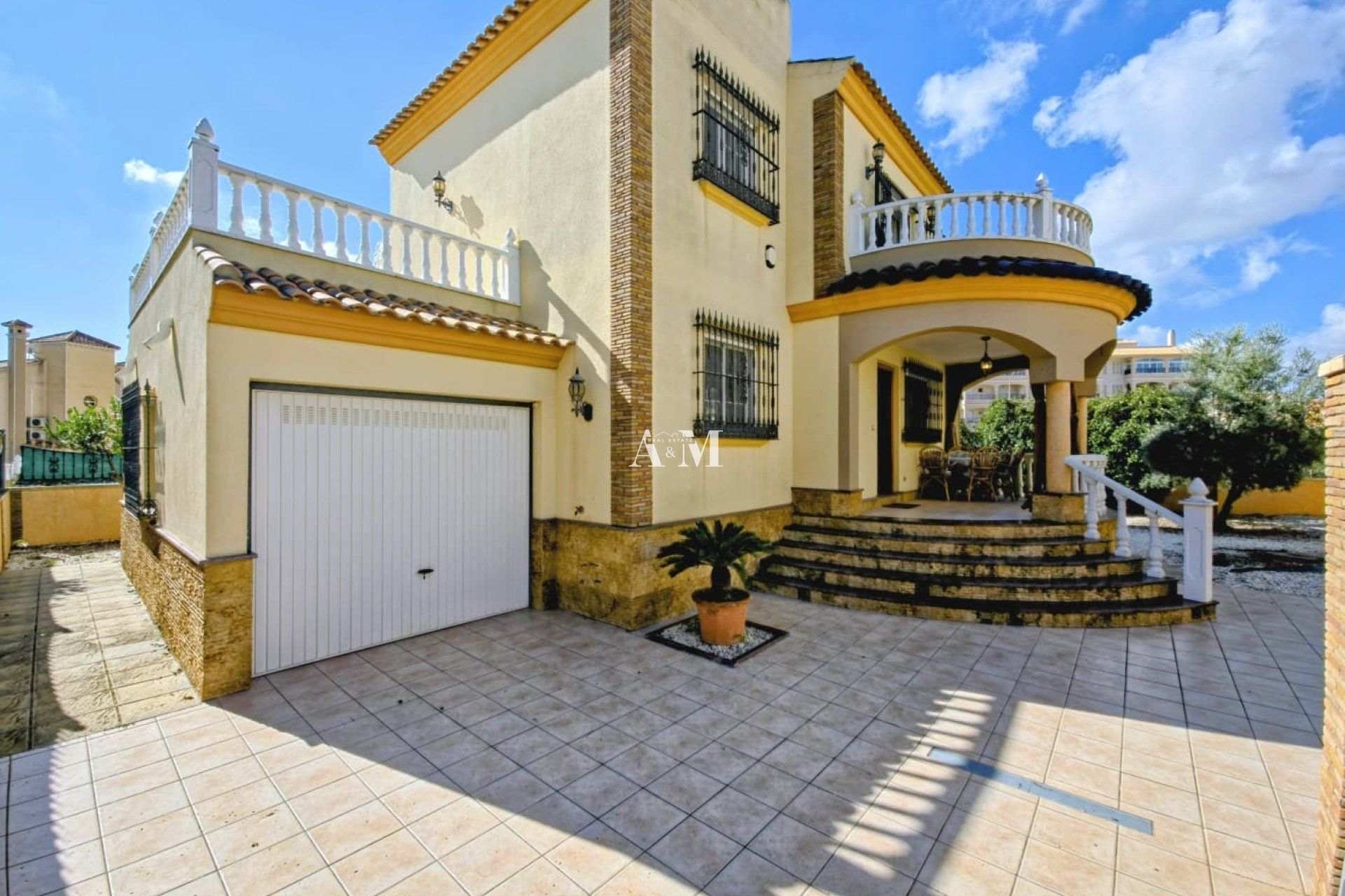 Exterior view of House or chalet to rent in Orihuela  with Air Conditioner, Heating and Private garden