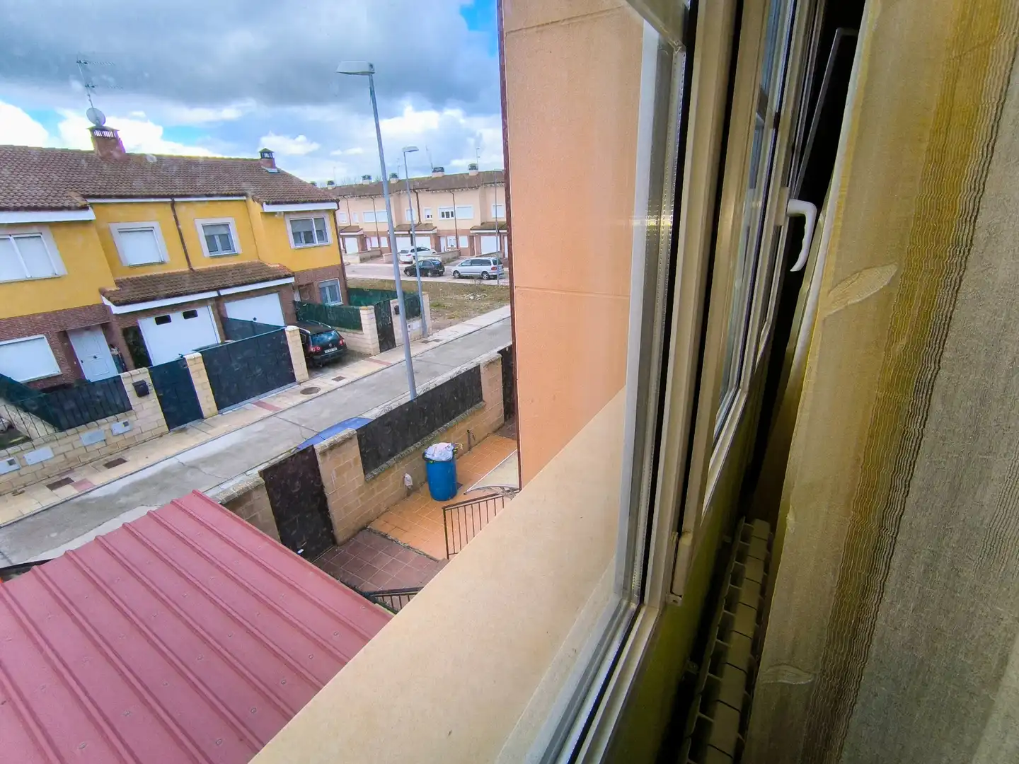 Vista exterior de Casa o xalet en venda en Magaz de Pisuerga amb Calefacció, Jardí privat i Terrassa
