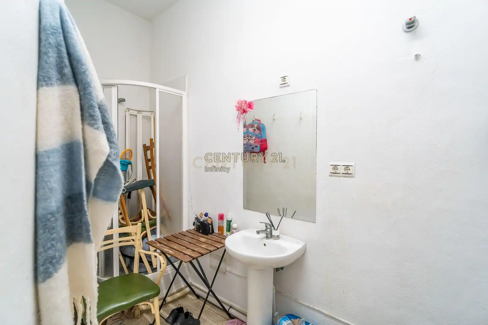 Baño de Local en traspaso en Fuengirola con Aire acondicionado y Alarma