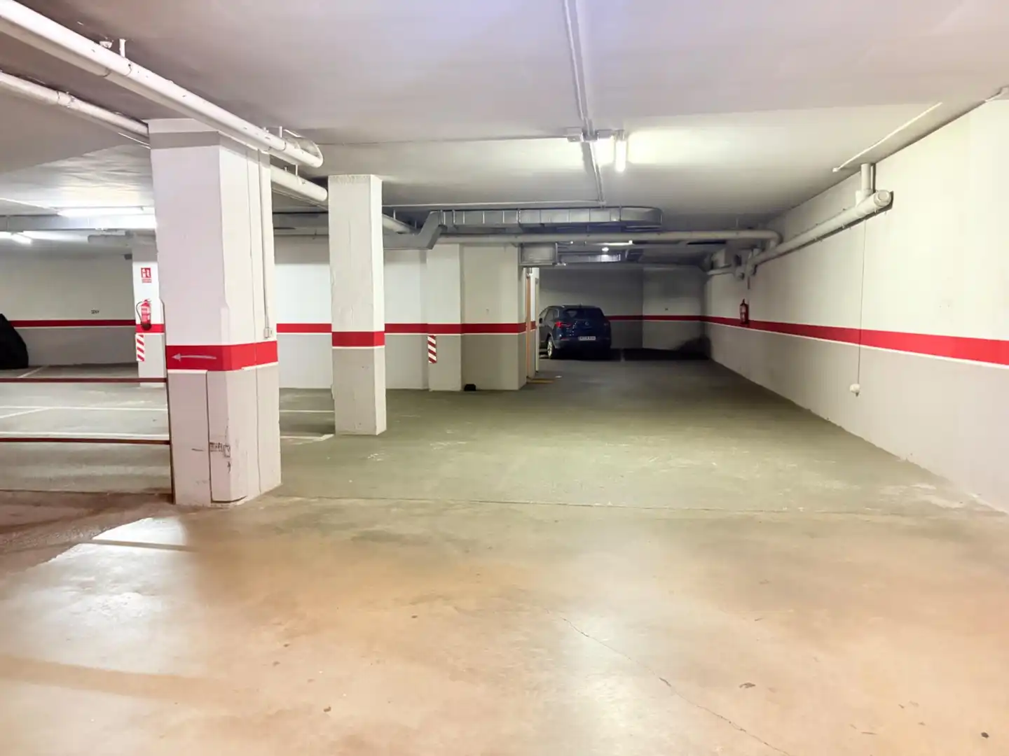 Parking de Piso en venta en Ponferrada con Calefacción y Trastero