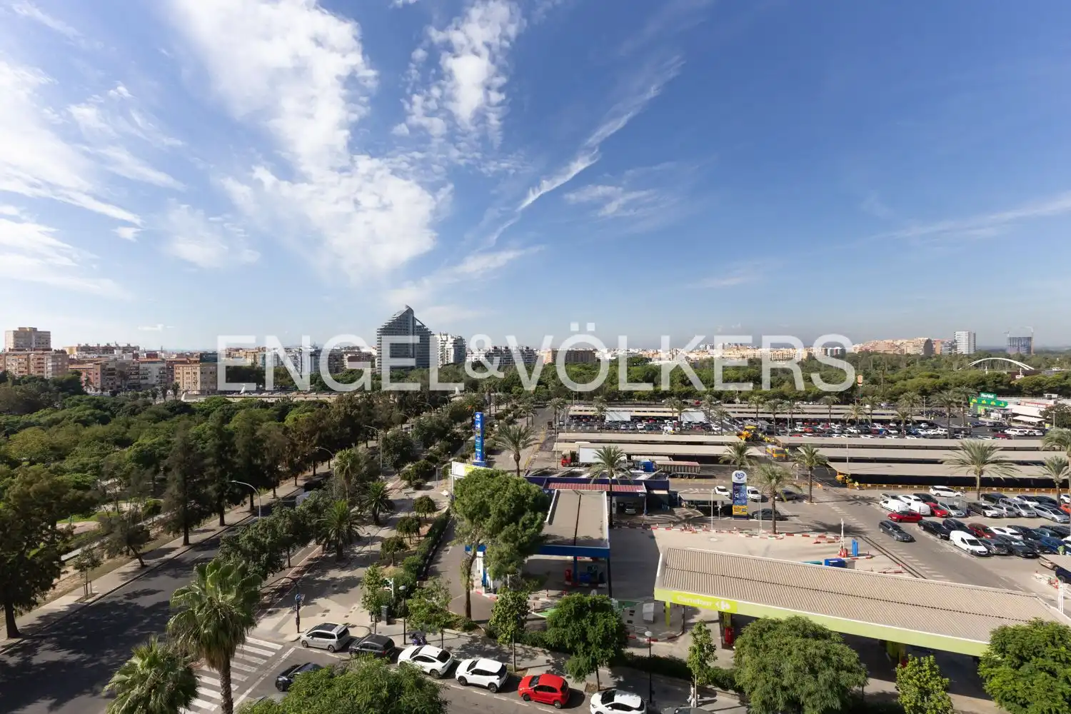 Vista exterior de Dúplex en venta en Campanar