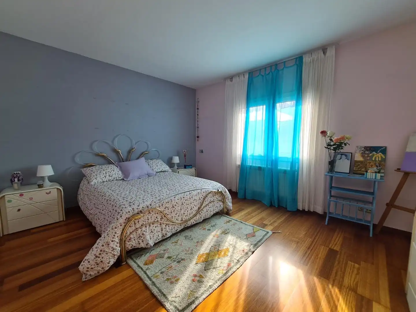 Habitación de Casa o chalet en venta en Badalona con Aire acondicionado, Calefacción y Jardín privado