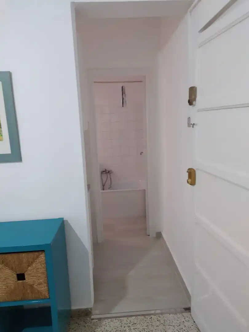Baño de Estudio de alquiler en Granada con Amueblado