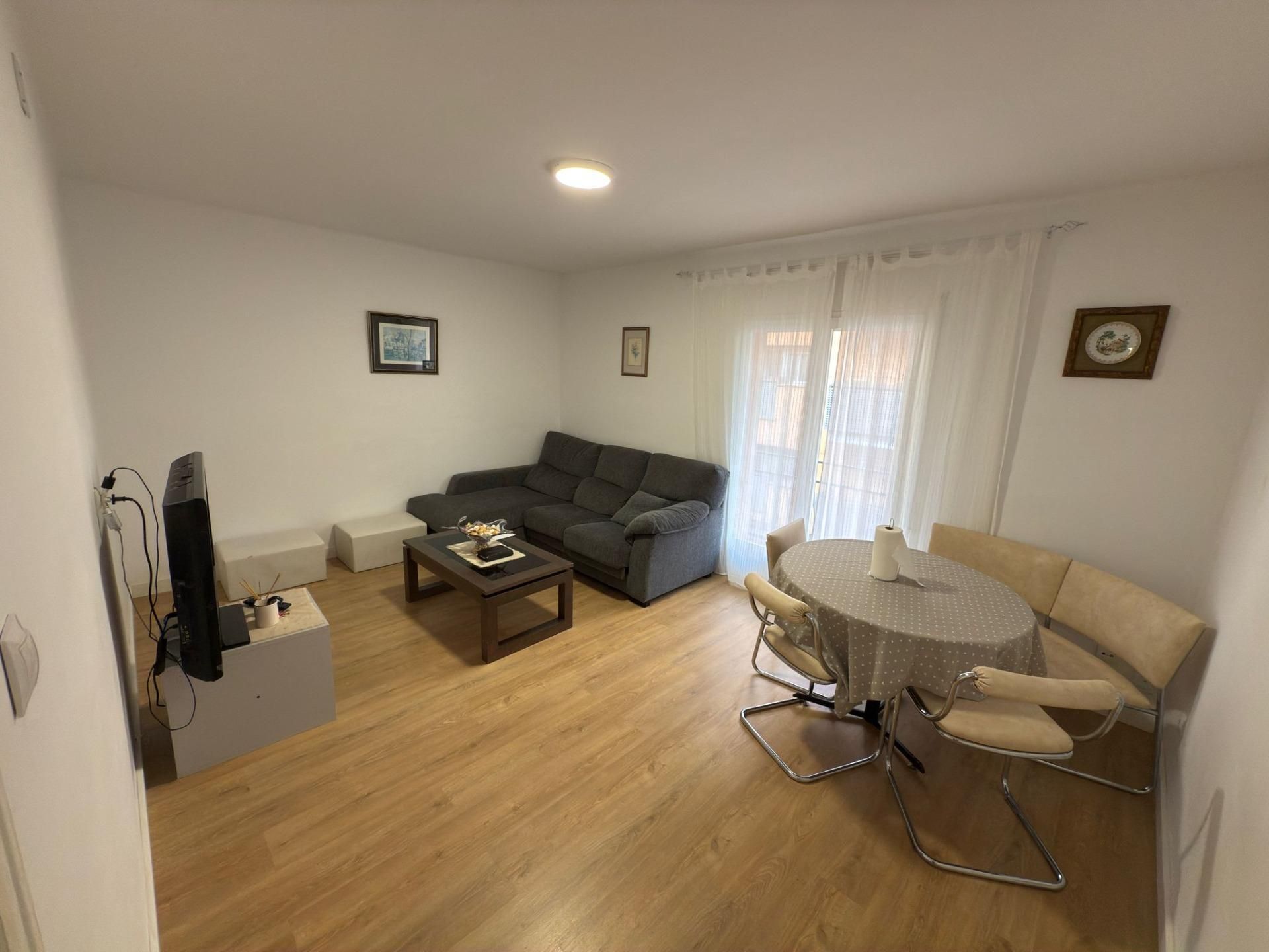 Sala d'estar de Pis en venda en Mataró amb Parquet i Balcó