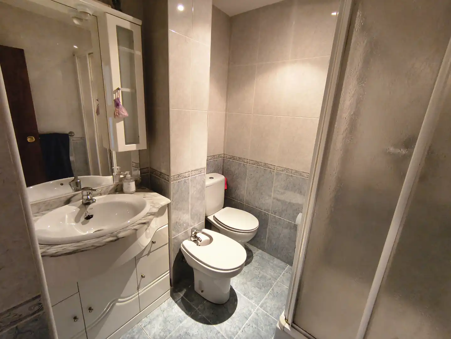 Bathroom of Flat for sale in Madrid  with Heating, Terrace and Furnished