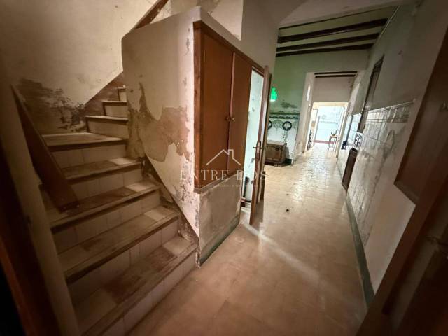 Casa-chalet en Venta en Gracia en Casco Histórico