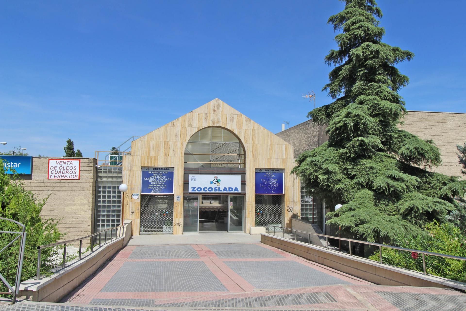 Exterior view of Premises for sale in Coslada