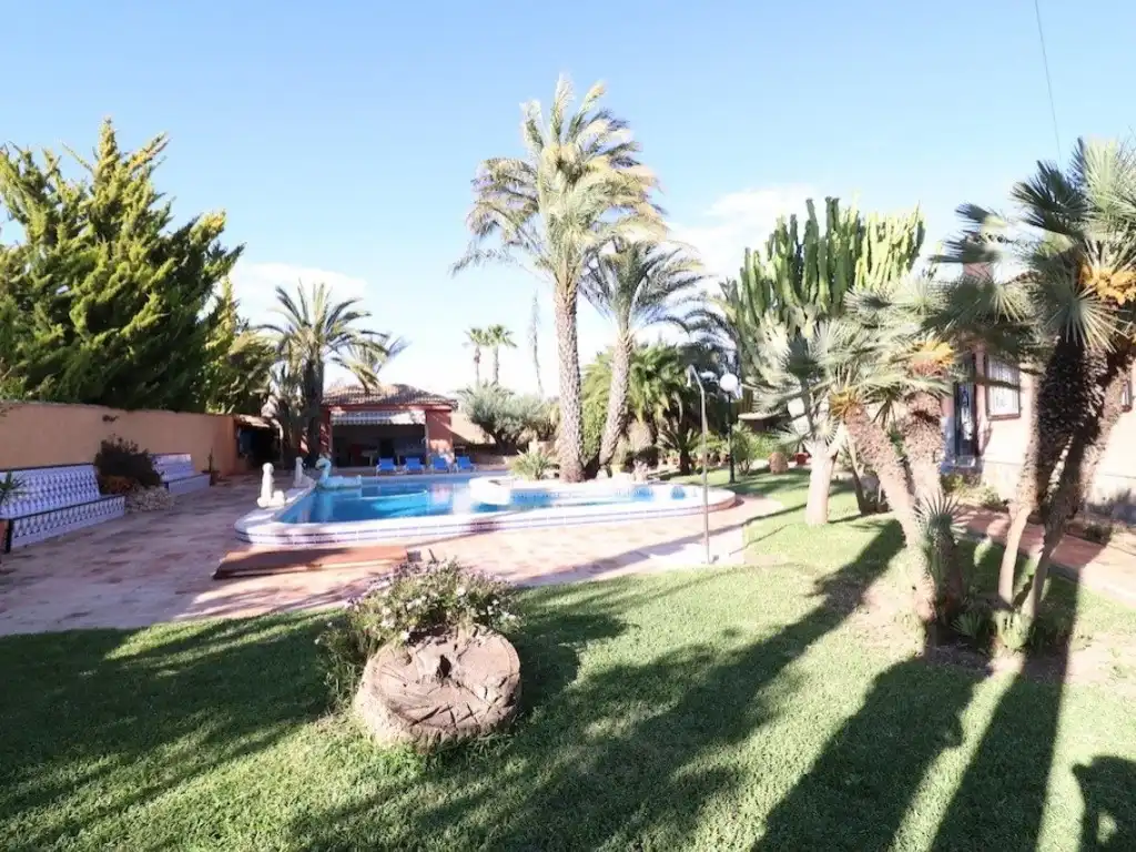 Casa amb jardí en venda a Zona Carrefour - Urbanizaciones, imagen 29